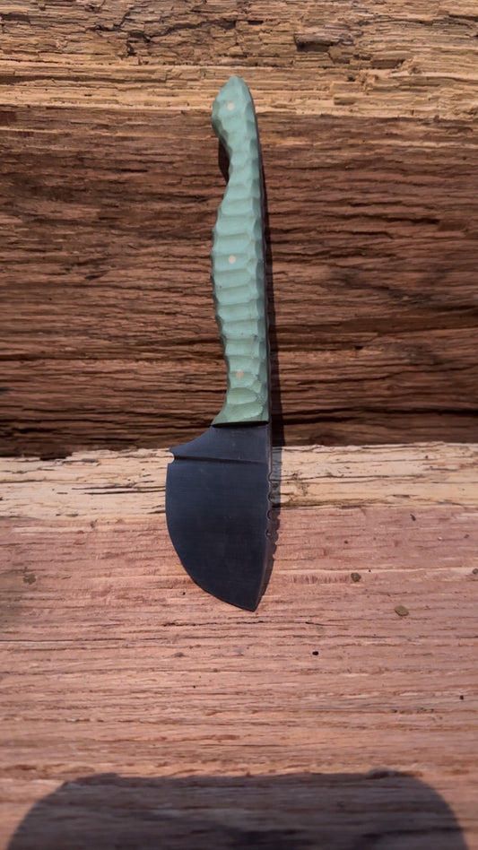 Caping knife