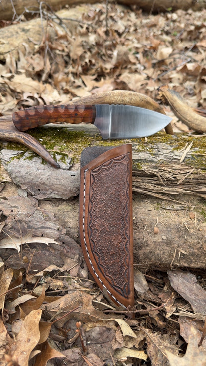 Signature Blade style with Desert Ironwood handle