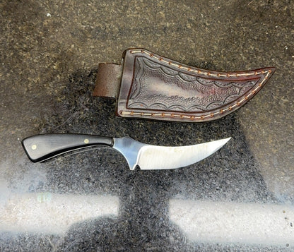 Curved Skinning knife